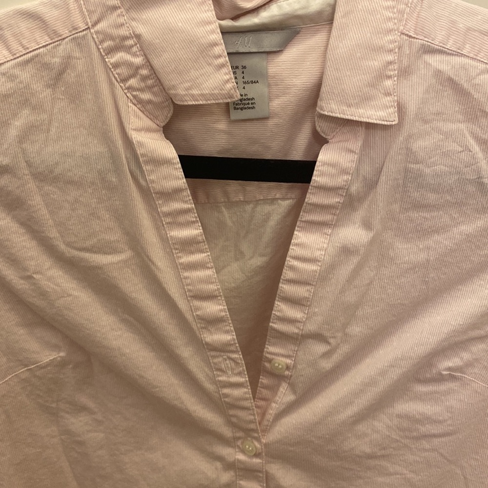 button down light pink top - Picture 2 of 4